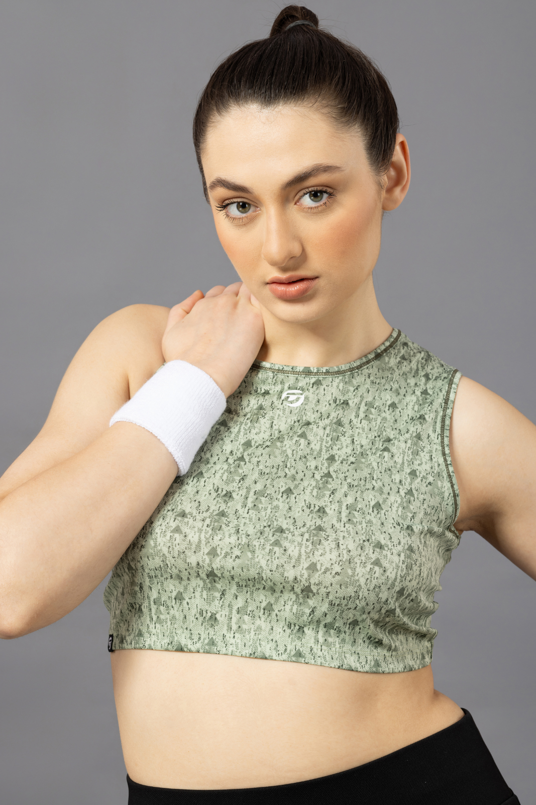 Women’s Abstract Printed Crop Top – Pack of 3 (Only ₹215/pc)