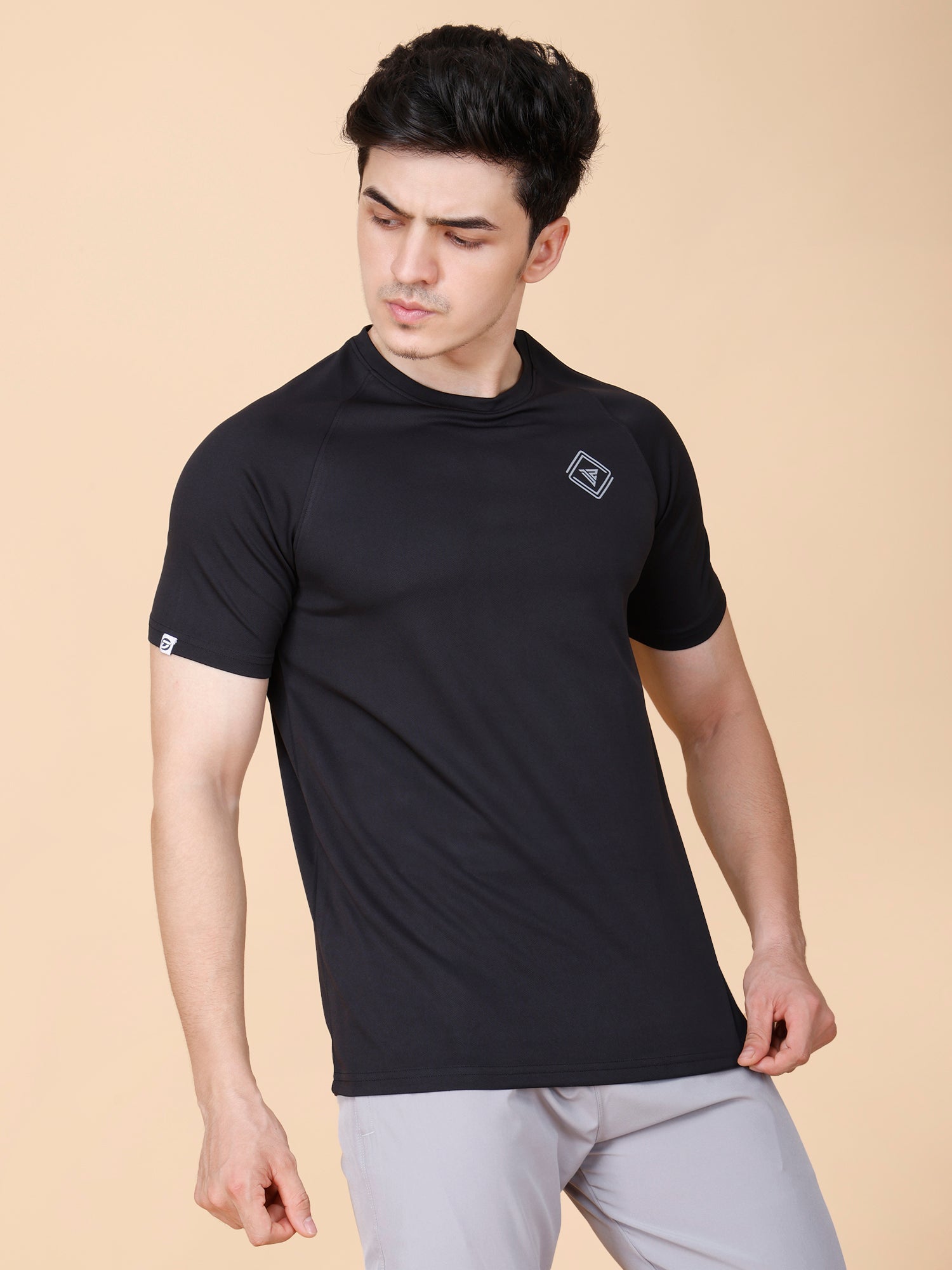 Drizone Plain T-shirt – Dot Knit Raglan Half Sleeves - Black
